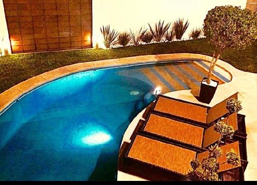 Hermosa Casa Amueblada  en el Corazón de Vista Hermosa