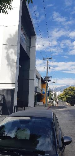 Moderno E dificio en Renta y Venta Vista Hermosa