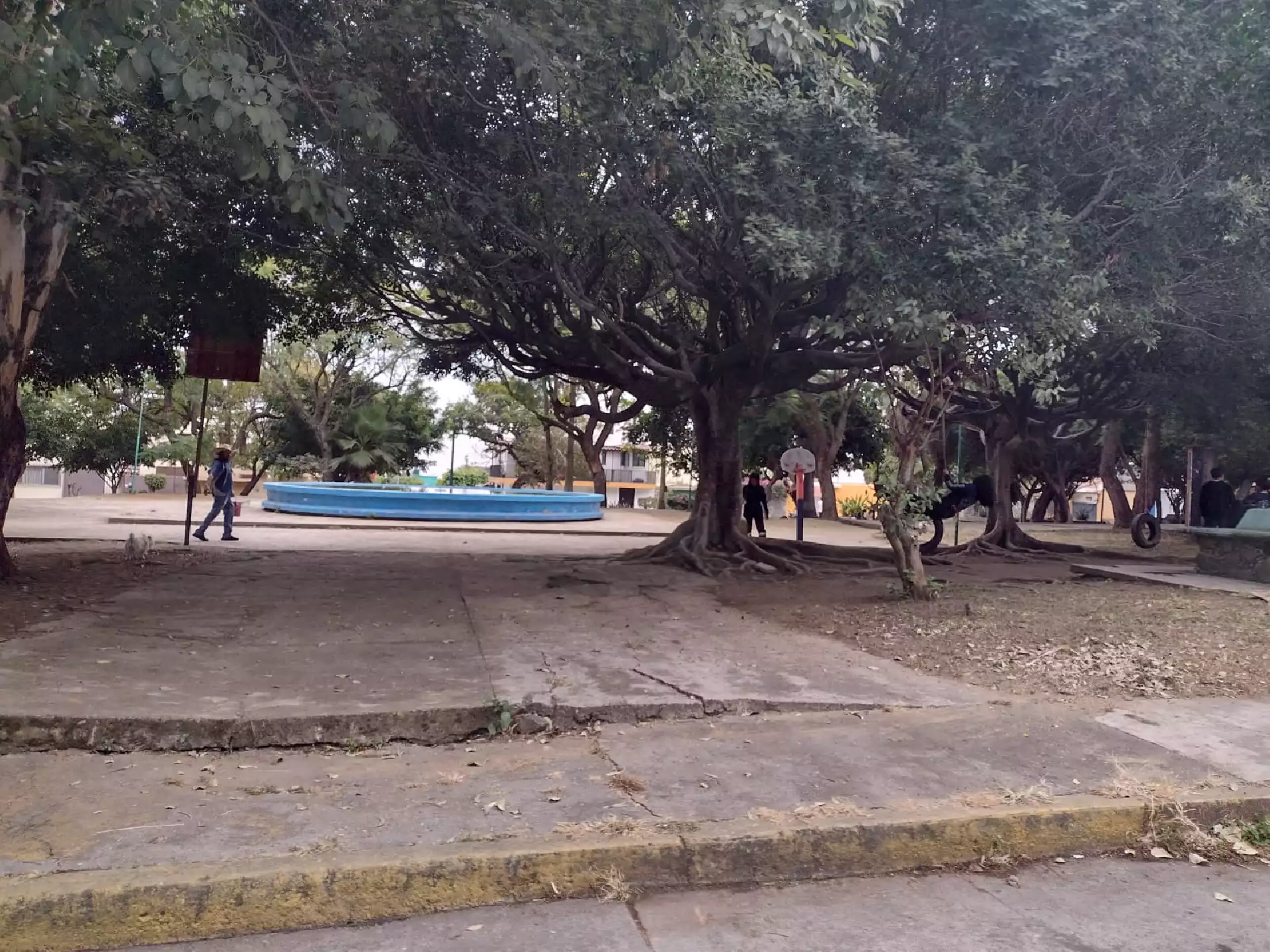 Linda casita en fraccionamiento con vigilancia