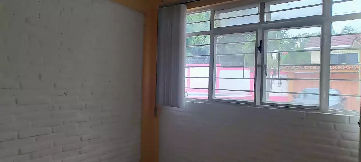 RENTA BUNGALOW ZONA SUR UN NIVEL JARDIN Y ALBERCA