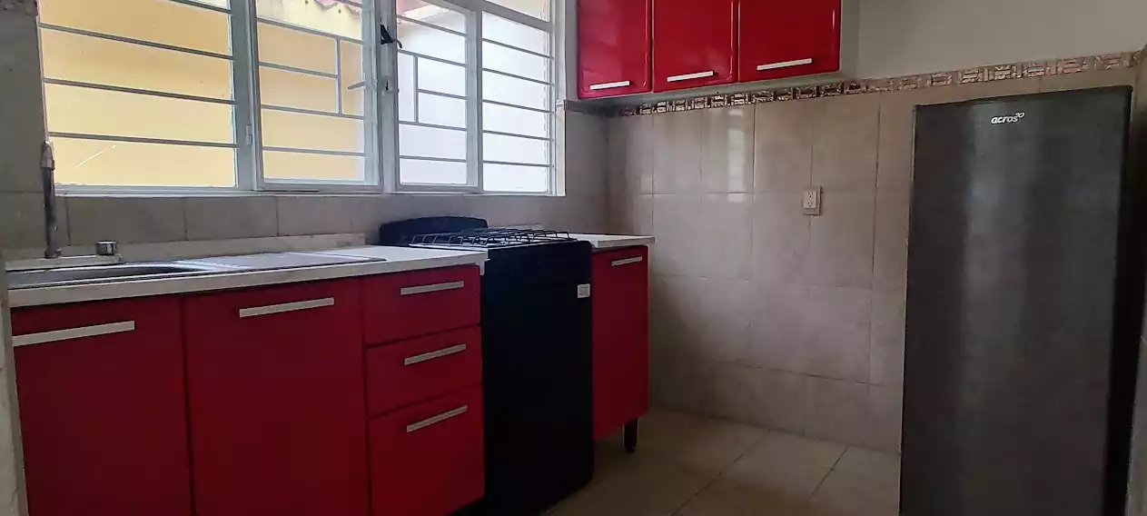 RENTA BUNGALOW ZONA SUR UN NIVEL JARDIN Y ALBERCA