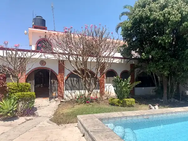 (CCO) CASA EN HACIENDA DE LAS FLORES JIUTEPEC 2950,000