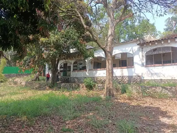(CRC) TERRENO EN LA PRADERA $ 6,000,000