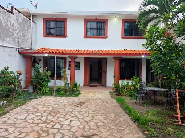 (CX) CASA EN LA COL. ZODIACO CUERNAVACA $13,200