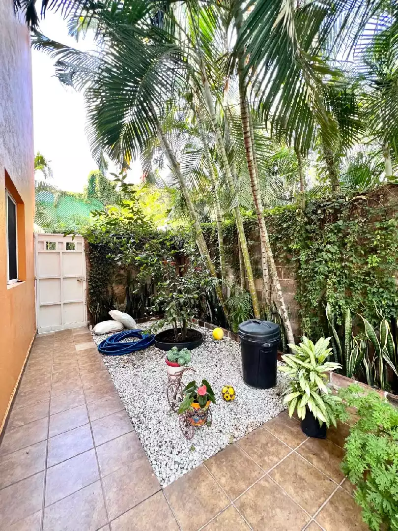 CASA EN VENTA EN LOMAS DE CUERNAVACA EN TEMIXCO  MORELOS