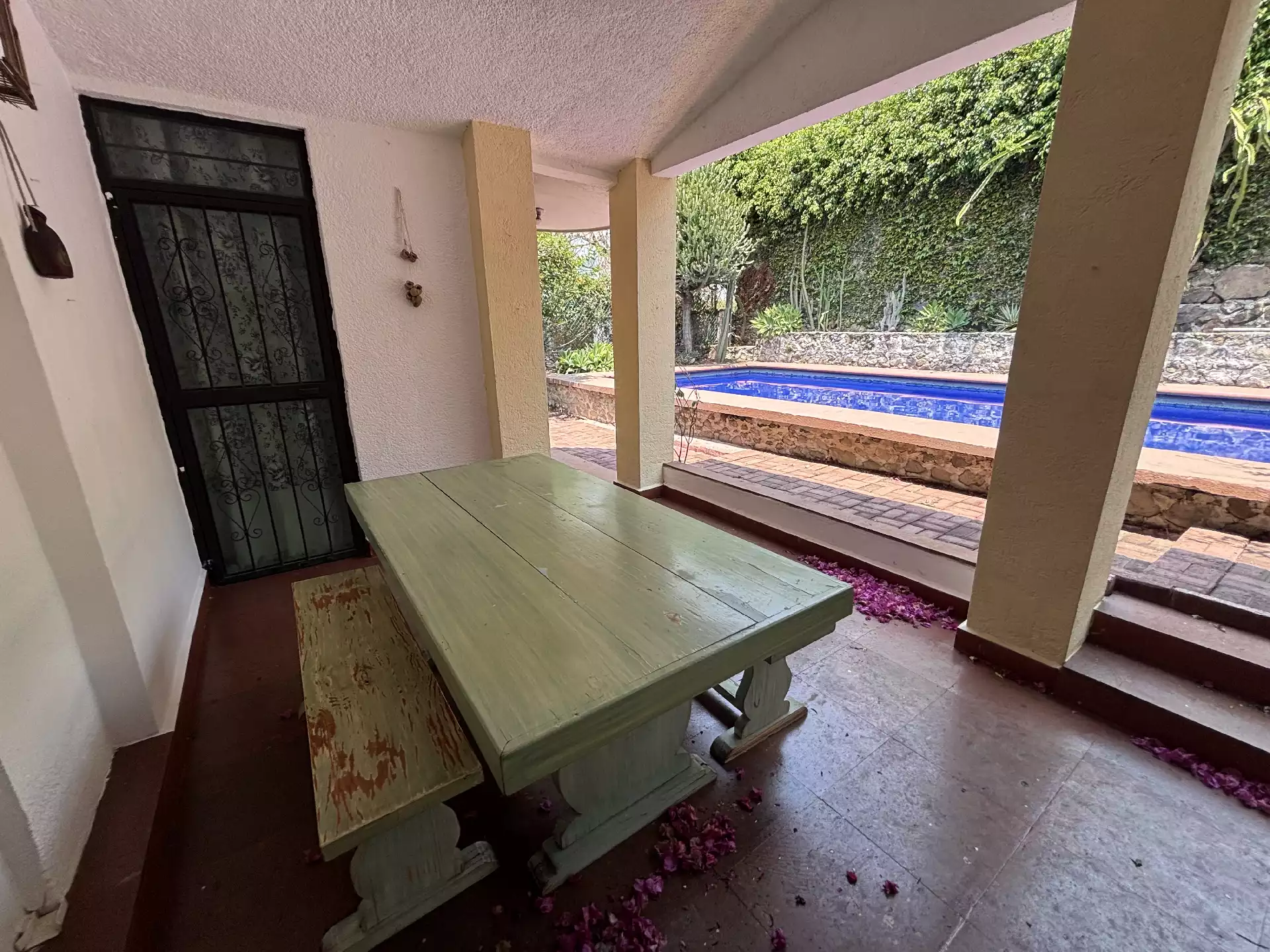 Lomas de Cocoyoc Casa en renta de univel