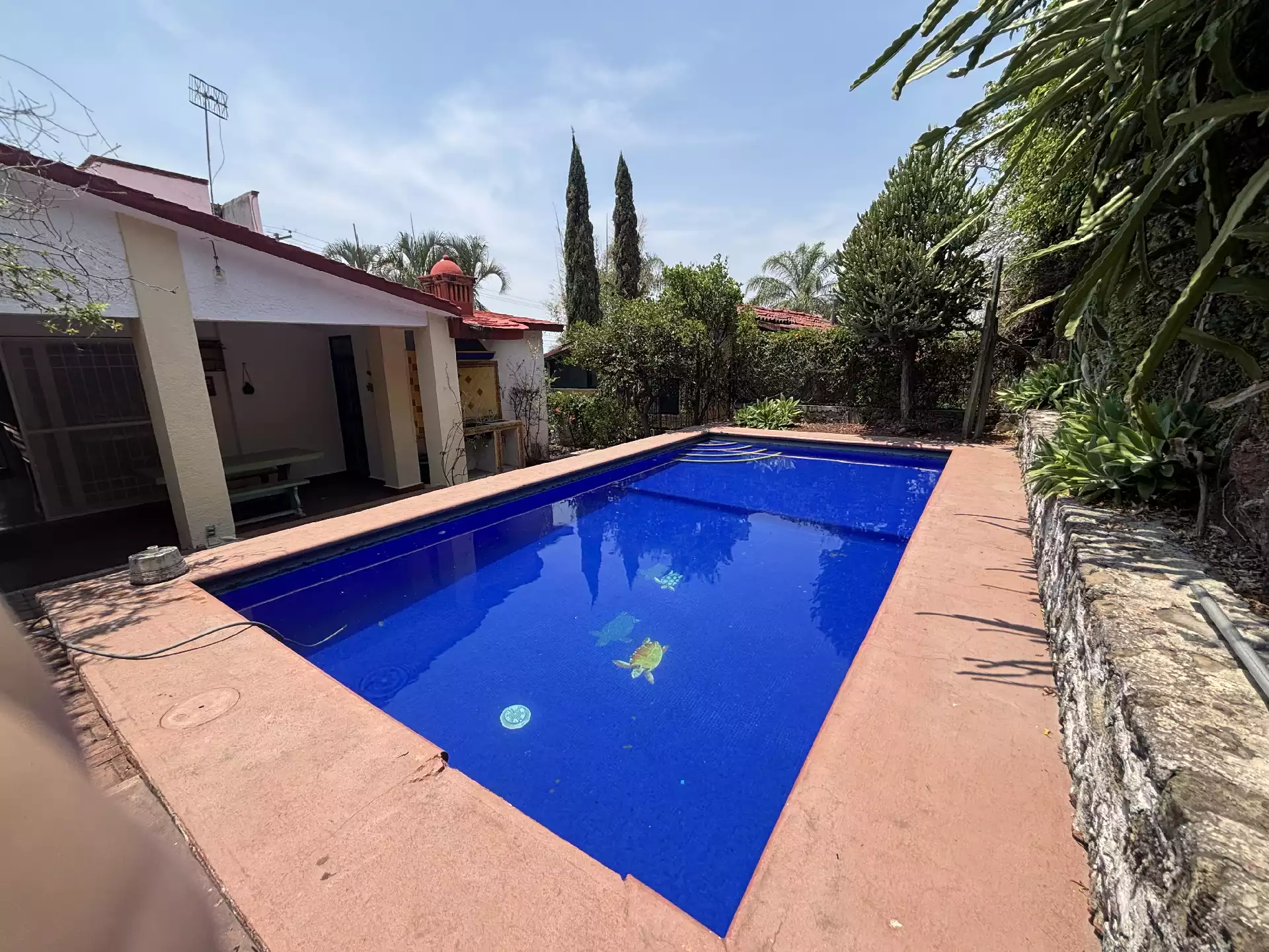 Lomas de Cocoyoc Casa en renta de univel
