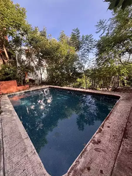 Casa en renta Col. Rancho Tetela 3 recámaras, vigilancia.