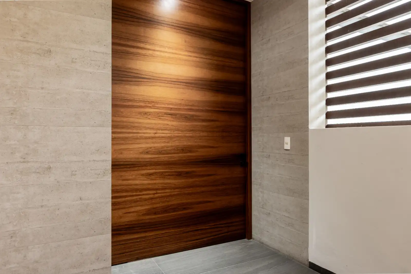 VENTA DEPARTAMENTO CON ALBERCA Y SEGURIDAD COL. ACAPATZINGO, CUERNAVACA MOR.