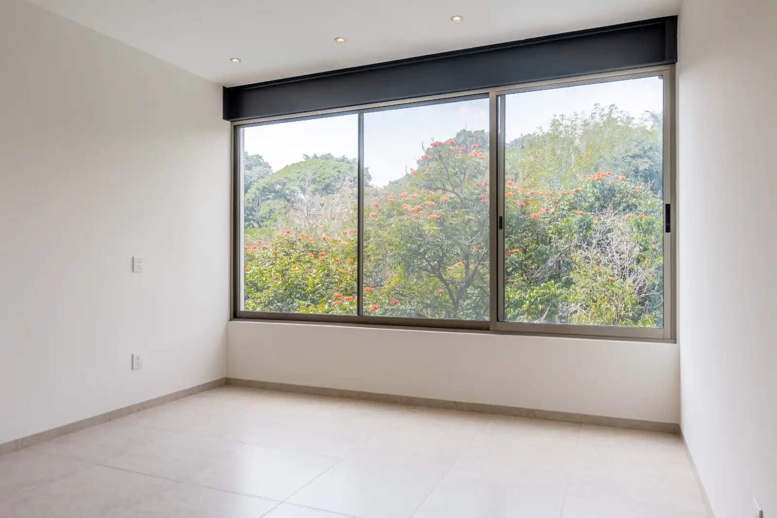 VENTA DEPARTAMENTO CON ALBERCA Y SEGURIDAD COL. ACAPATZINGO, CUERNAVACA MOR.