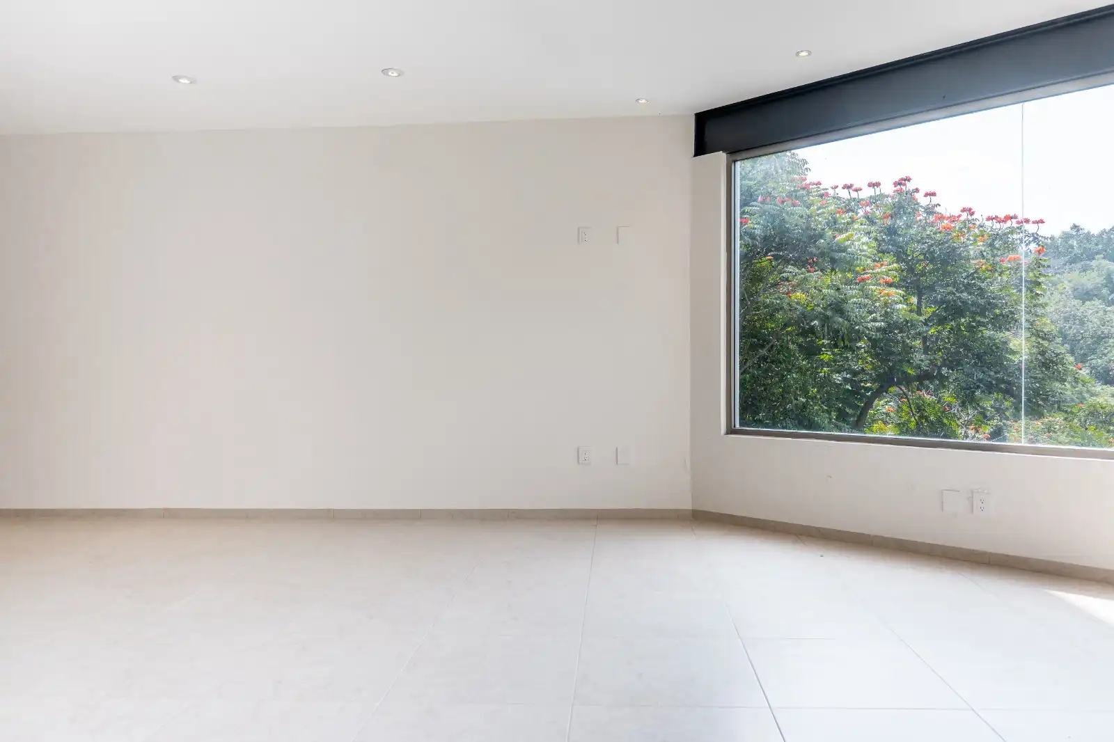 VENTA DEPARTAMENTO CON ALBERCA Y SEGURIDAD COL. ACAPATZINGO, CUERNAVACA MOR.