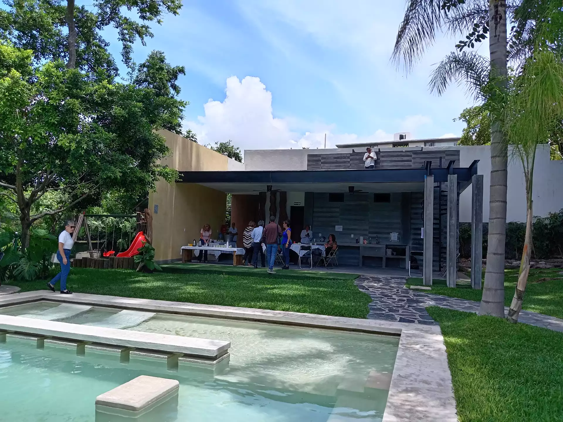 VENTA CASA EN FRACCIONAMIENTO RESIDENCIAL ACAPATZINGO CUERNAVACA MORELOS