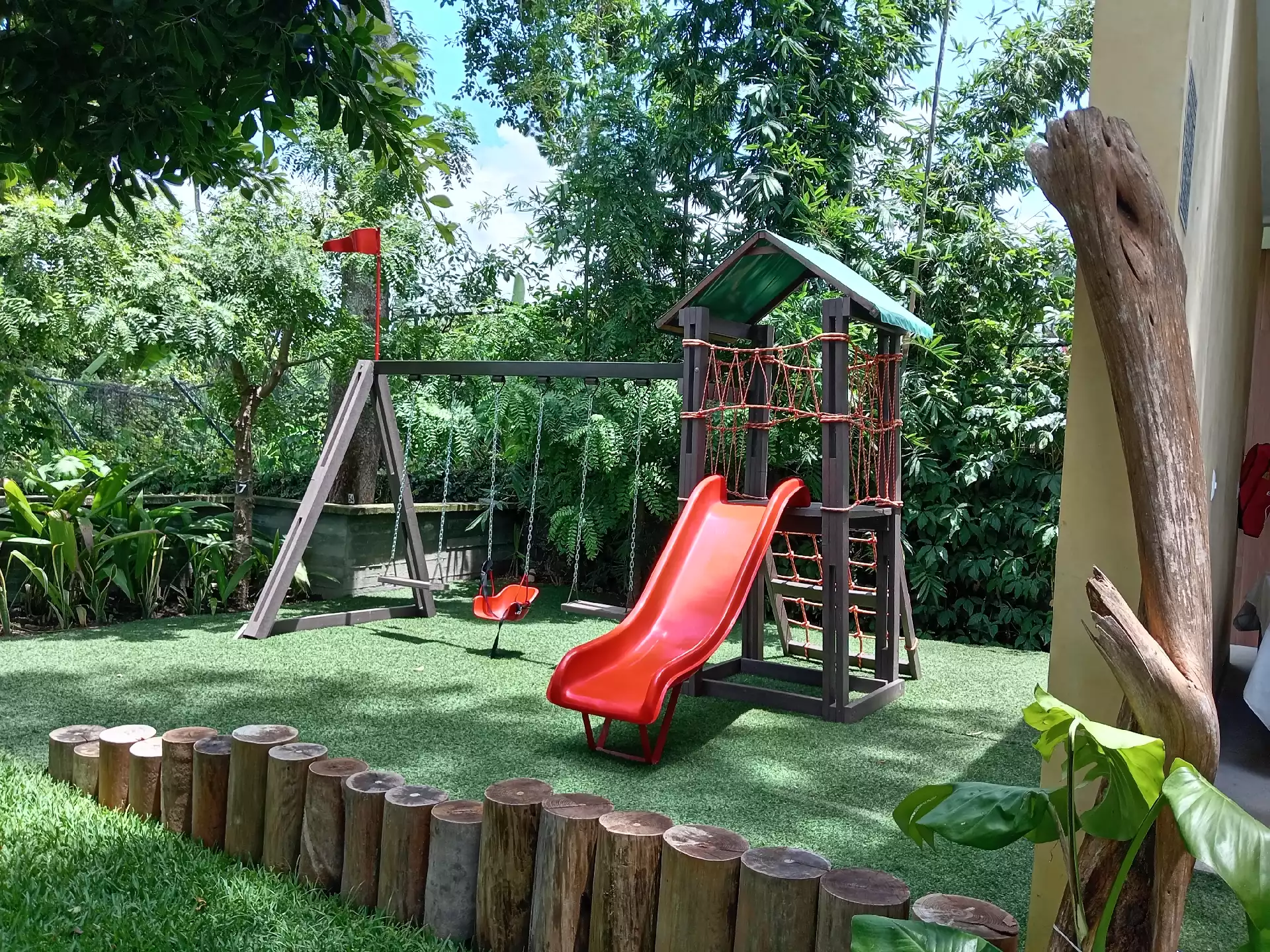 VENTA CASA EN FRACCIONAMIENTO RESIDENCIAL ACAPATZINGO CUERNAVACA MORELOS