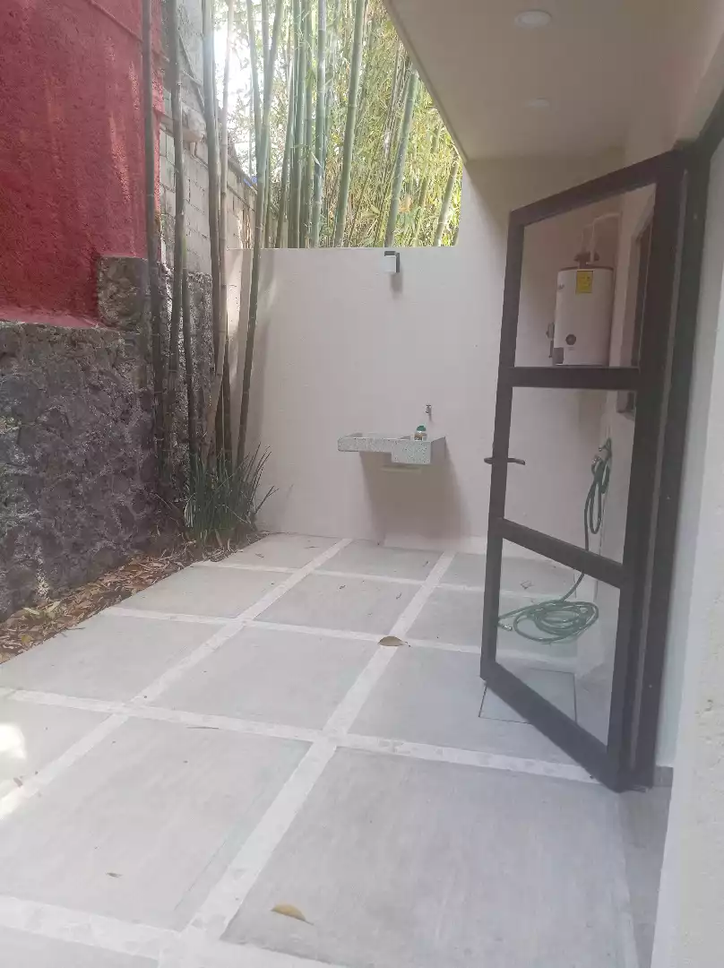 VENTA CASA EN FRACCIONAMIENTO RESIDENCIAL ACAPATZINGO CUERNAVACA MORELOS