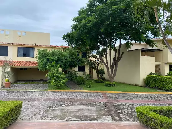 Casa en Venta Condominio de Dos Niveles en Fracc Hacienda San Jose, Sumiya, Jiutepec, Morelos