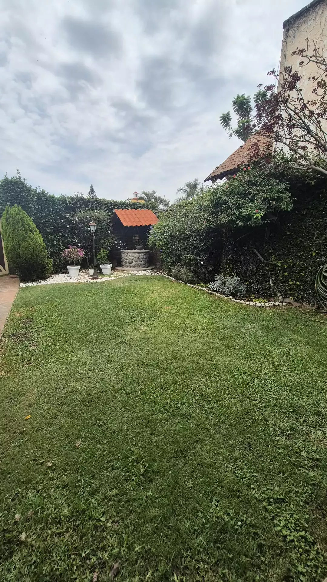 Casa Fraccionamiento San Jeronimo de Ahuatepec, Tipo Chalet, Cuernavaca, Mor.