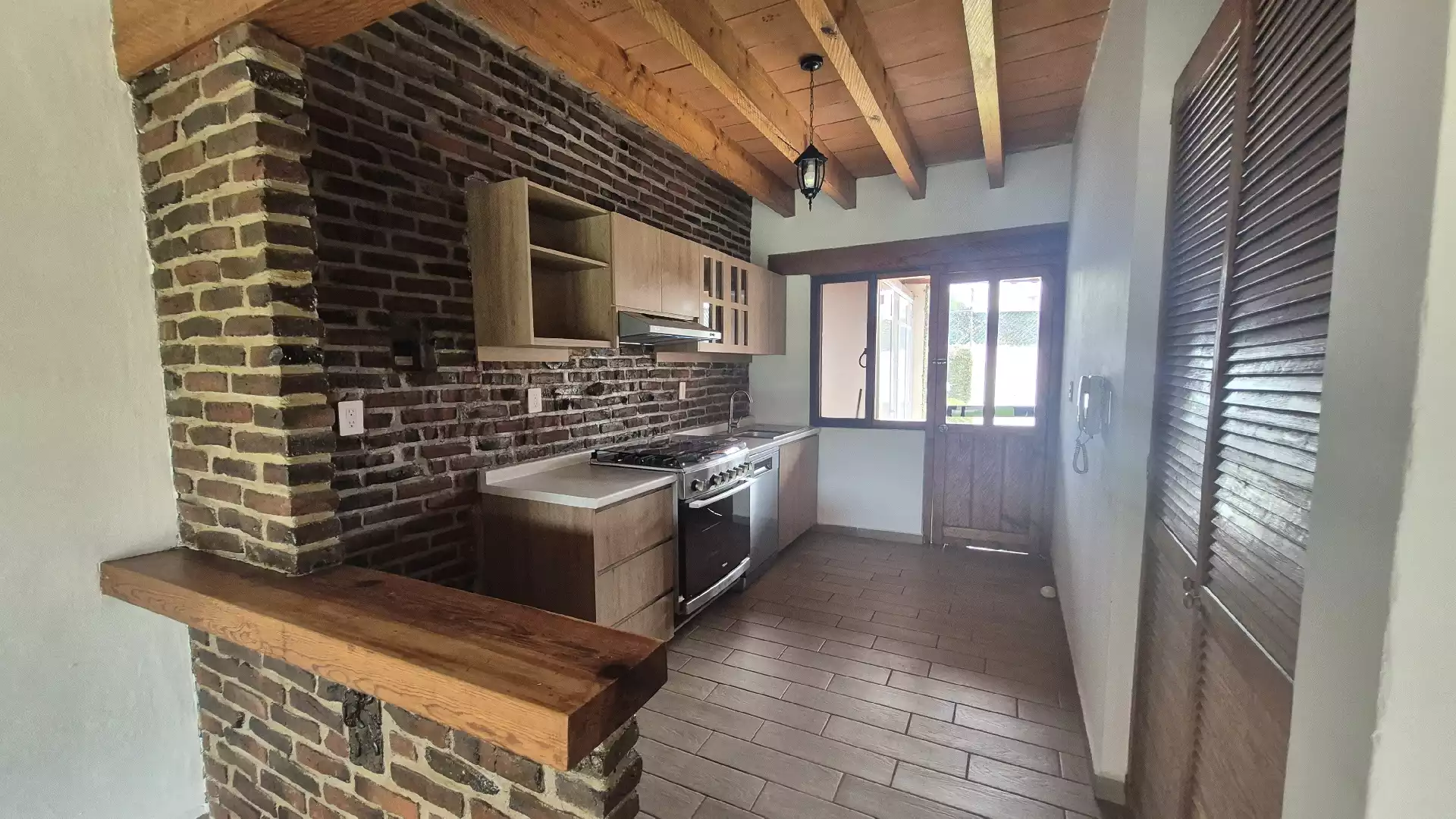 Casa Fraccionamiento San Jeronimo de Ahuatepec, Tipo Chalet, Cuernavaca, Mor.