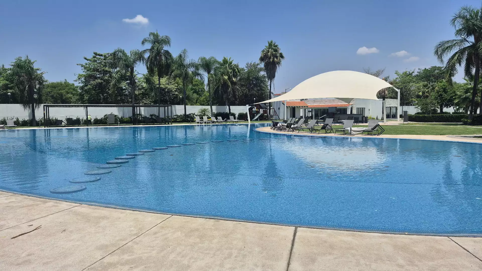 Exclusivo Departamento en Renta Amueblado en Paraiso Country Club, Emiliano Zapata, Mor